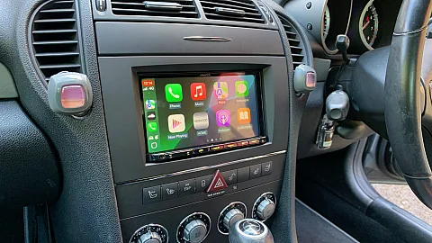 Mercedes SLK 2010 Upgraded with KENWOOD DMX8021DABS CarPlay stereo