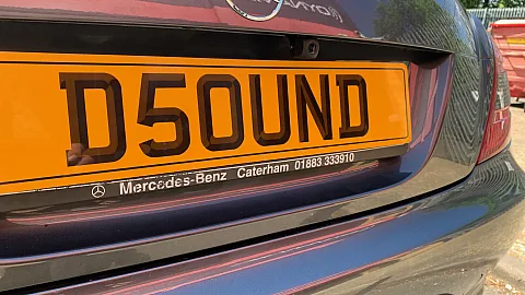 Mercedes SLK 2010 Upgraded with KENWOOD DMX8021DABS CarPlay stereo