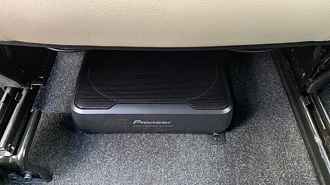 Fiat 500 2017 fitted with Pioneer Under-Seat Active Subwoofer