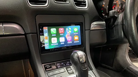 Porsche 981 2014 upgraded with Kenwood DMX6523DABS 6.8" Wireless CarPlay Stereo