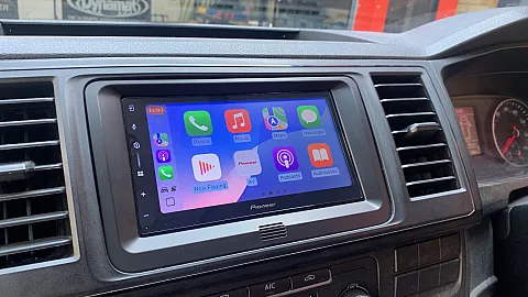 VW Transporter 2016 fitted with Pioneer SPH-DA77DAB 6.8" Android Auto / Apple CarPlay Stereo