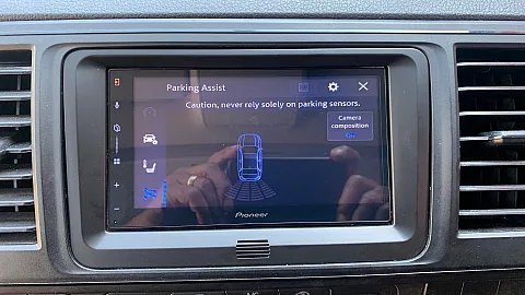 VW Transporter 2016 fitted with Pioneer SPH-DA77DAB 6.8" Android Auto / Apple CarPlay Stereo