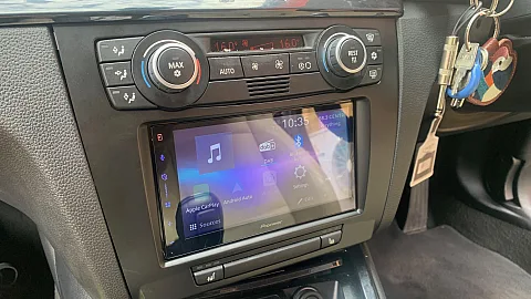 BMW 1 Series 2009 upgraded with Pioneer SPH-DA77DAB 6.8" CarPlay Android Auto Stereo