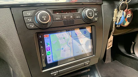 BMW 1 Series 2009 upgraded with Pioneer SPH-DA77DAB 6.8" CarPlay Android Auto Stereo