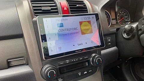 Honda CR-V 2010 Upgraded with Pioneer SPH-DA97DAB CarPlay stereo, Reverse Camera & Dash Cam