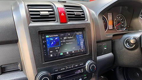 Honda CR-V 2007 fitted with Kenwood DMX5023DABS Apple CarPlay / Android Auto stereo