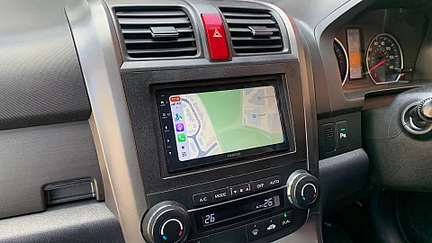 Honda CR-V 2007 fitted with Kenwood DMX5023DABS Apple CarPlay / Android Auto stereo