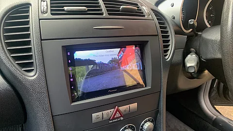 Mercedes-Benz SLK 200 2008 upgraded with Pioneer SPH-DA77DAB CarPlay stereo