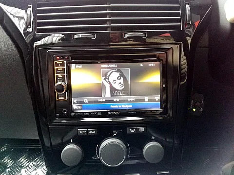 Vauxhall Astra - Kenwood DNX-5210BT Navi Unit