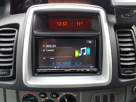 Vauxhall Vivaro 2011 - Sony XAV-70BT Double Din Screen