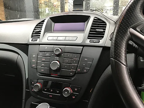 Vauxhall Insignia 2011 Factory Headunit