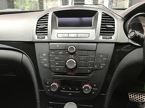 Vauxhall Insignia 2011 Factory Headunit