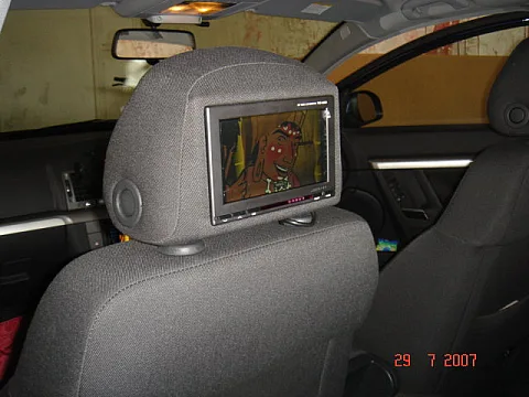 VAUXHALL VECTRA 08 - ALPINE HEADREST SCREENS