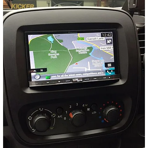 Vauxhall Vivaro Double din multimedia install