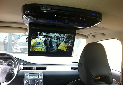 Volvo XC70 2009 - Alpine Roof Screen PKG-2100P
