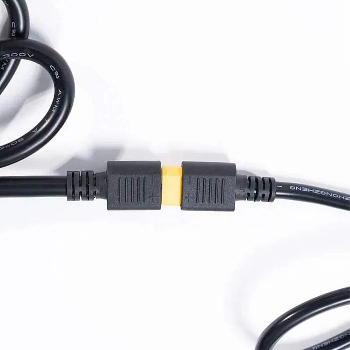 Bluetti AC240P Aviation 12V/30A RV Plug