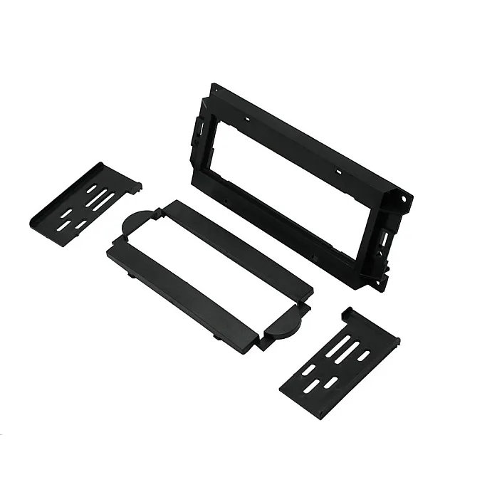 Connects2 CT24CH04 - Chrysler 300C, Aspen, PT Cruiser Car CD Stereo Fascia Panel
