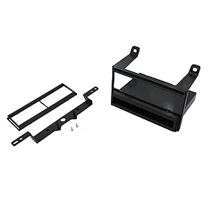 Connects2 CT24NS10 Nissan Pathfinder, Xterra CD Stereo Fascia Panel - Black