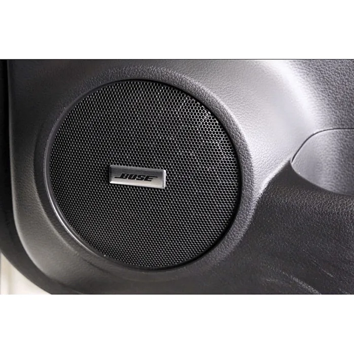 29-671-BOSE Nissan Qashqai 2007-2013 Car Steering Wheel Control and BOSE Retention Interface (20 Pin connector)