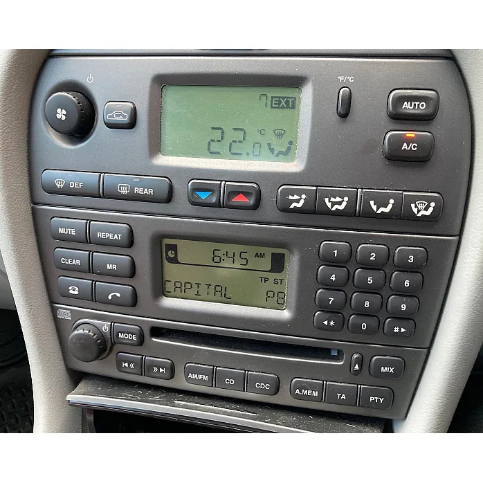Jaguar X Type Pioneer 6.8" Bluetooth Apple CarPlay DAB Stereo Upgrade Kit