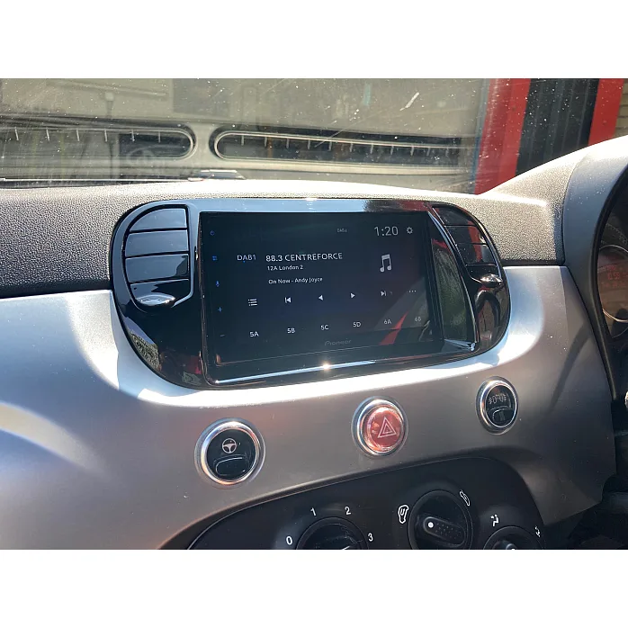 Fiat 500 2007- 2015 Piano Black Pioneer 6.8" Bluetooth Apple CarPlay DAB Stereo Upgrade Kit