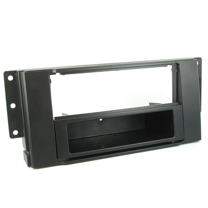 Connects2 CT24LR02 Land Rover Freelander (2006-2014) Car CD Stereo Fascia Panel